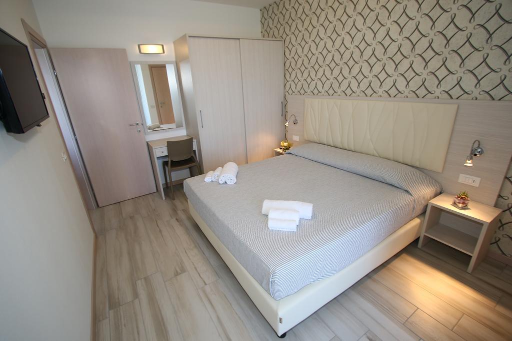 Residence Hotel Angeli Rimini Esterno foto